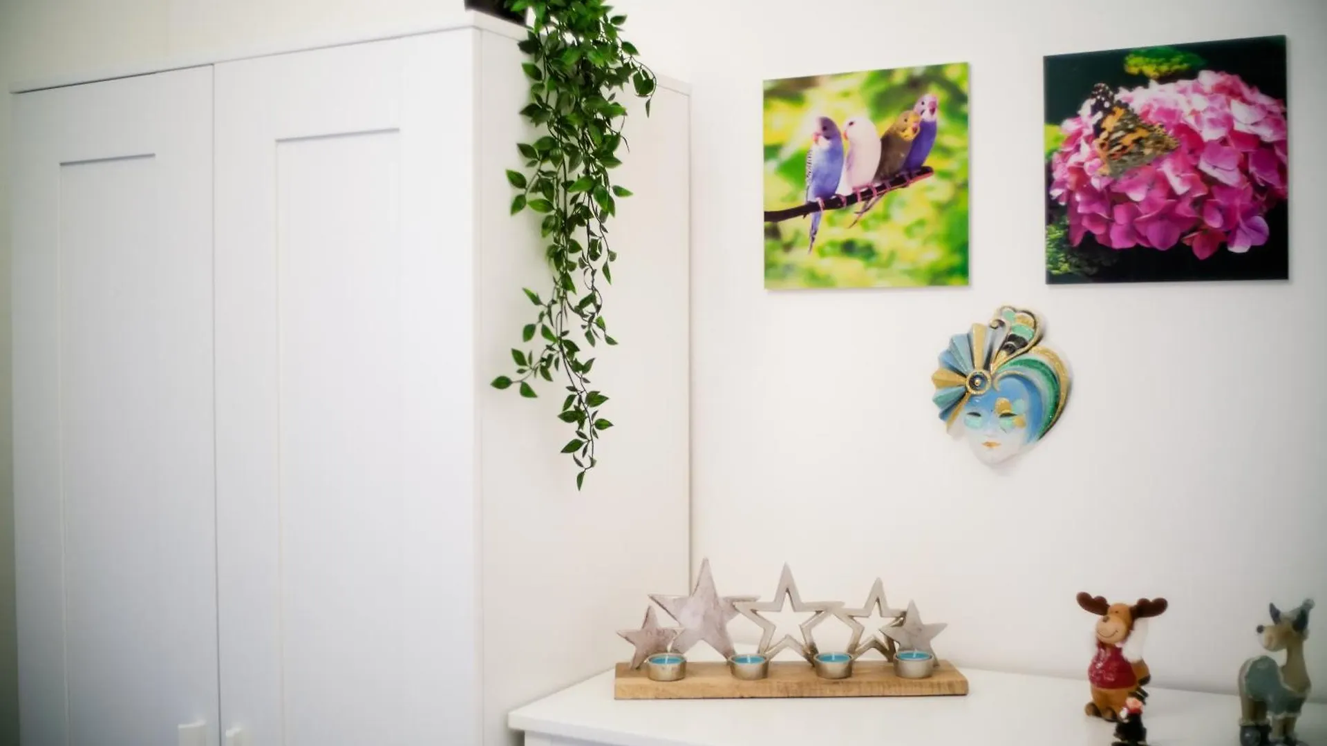 Vienna Cozy Hub - Family - Metro Access - 10Min City-Centre 0*,  奥地利