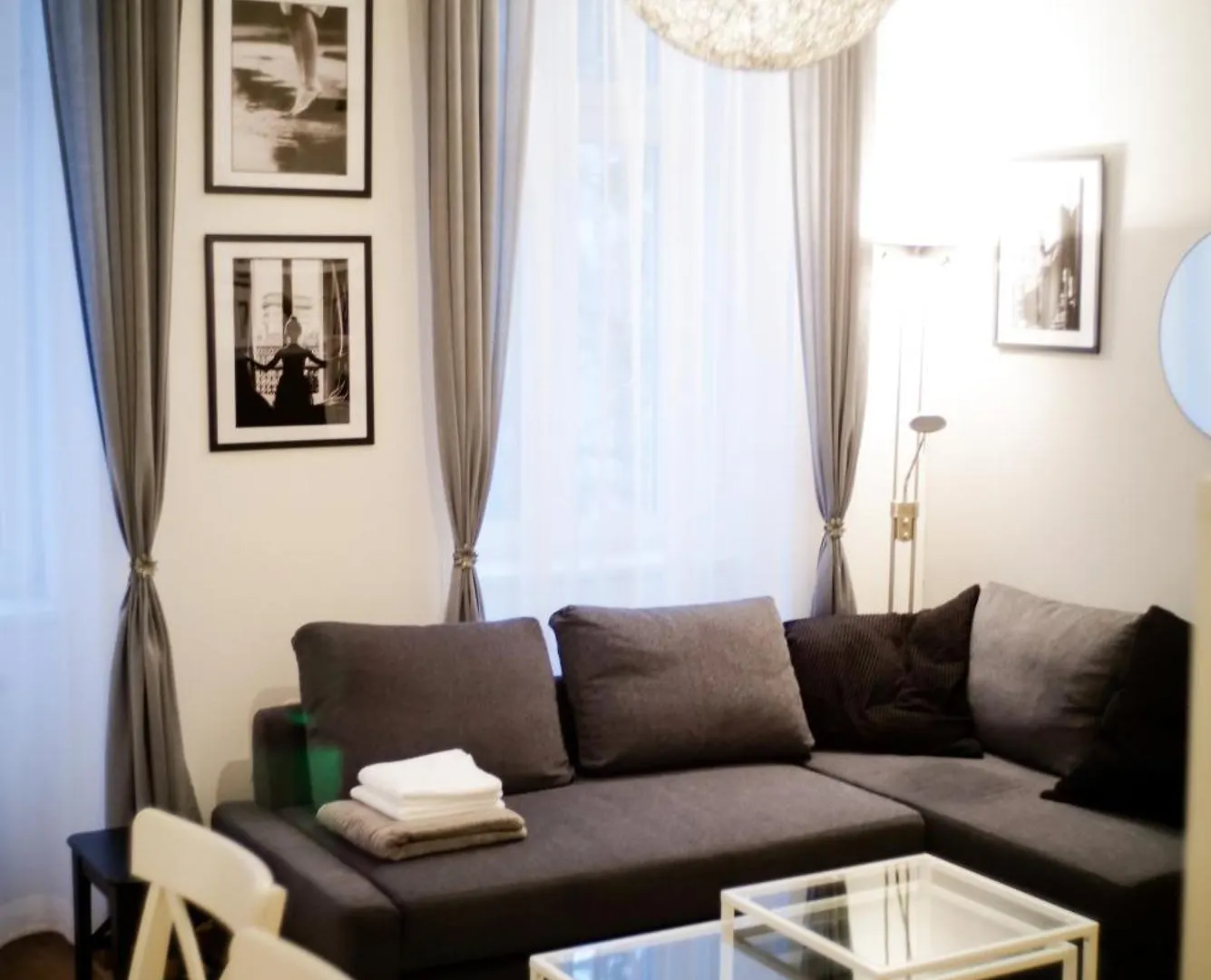 Vienna Cozy Hub - Family - Metro Access - 10Min City-Centre 公寓